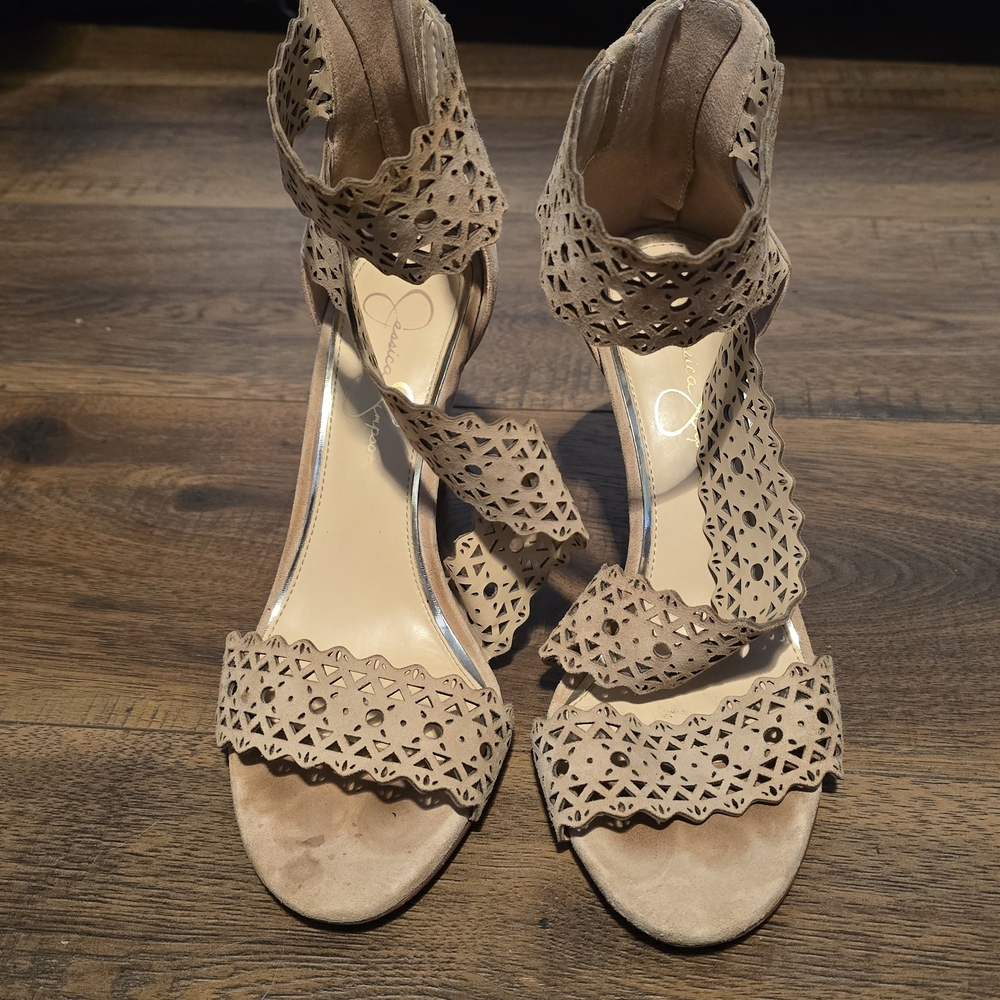 Jessica Simpson Tan Cutout Heels